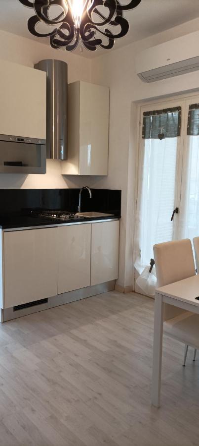 La Casina Di Ale Apartment Марина ди Карара Екстериор снимка